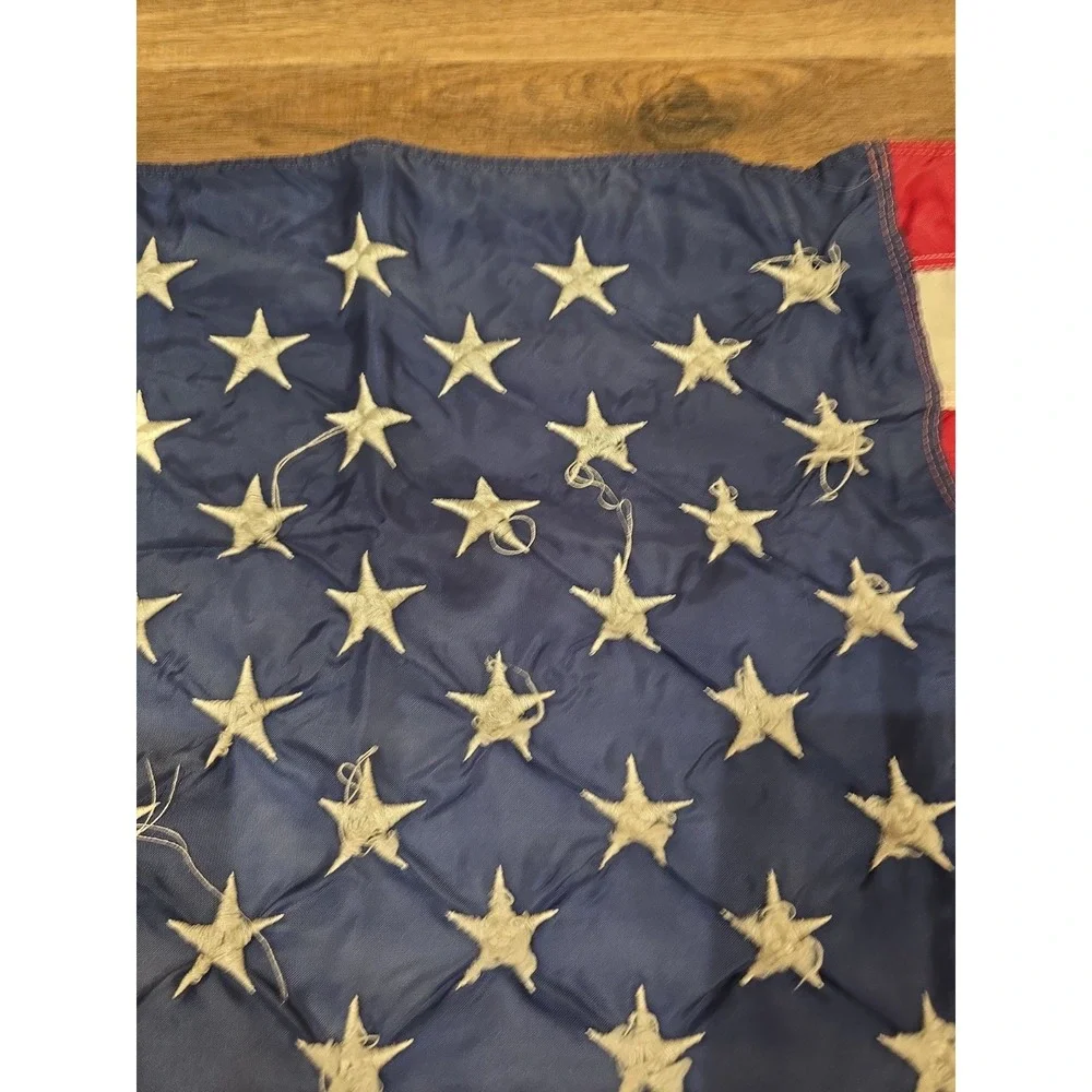 COMMERCIAL GRADE VALLEY FORGE 3X5 AMERICAN FLAG PERMA-NYL 100% NYLON MADE IN USA